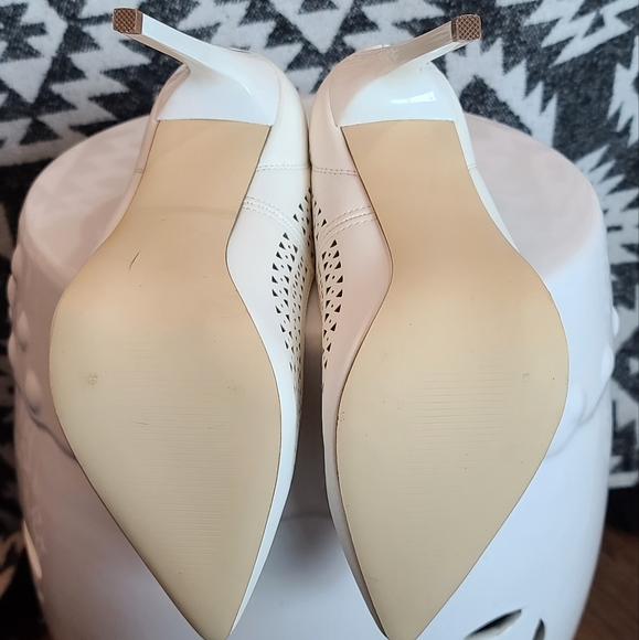 JustFab Pumps - Picture 6 of 7